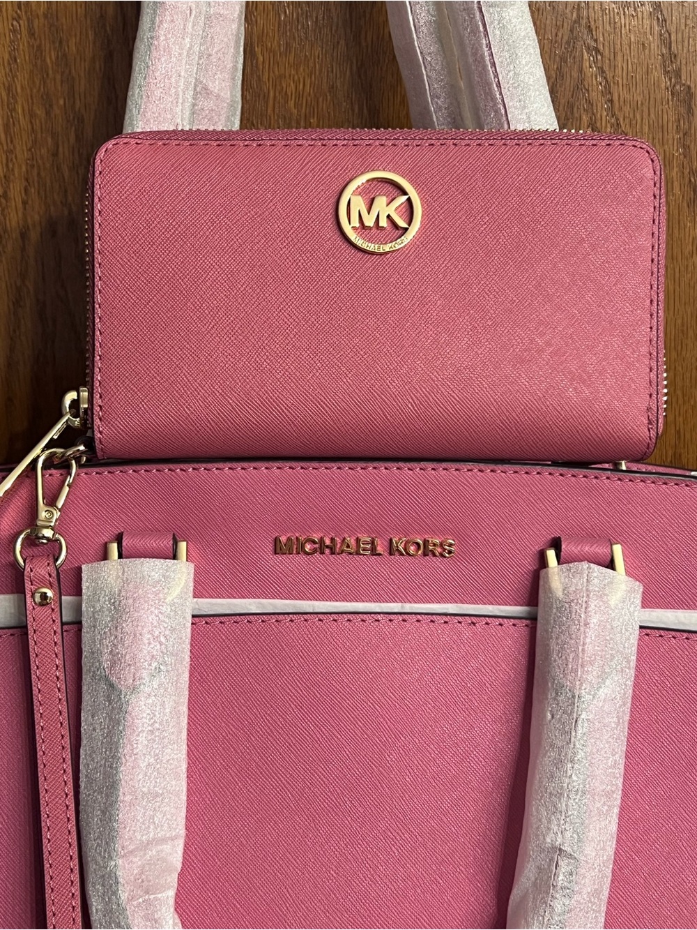 MICHAEL KORS Pink Saffiano Leather Tote with Matching Zip Wallet